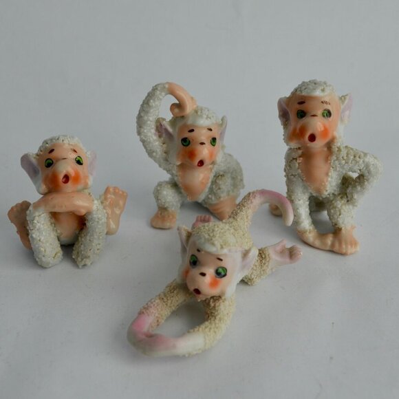 Vintage Sugared Monkeys White Porcelain Set of 4 Japan - Picture 1 of 6